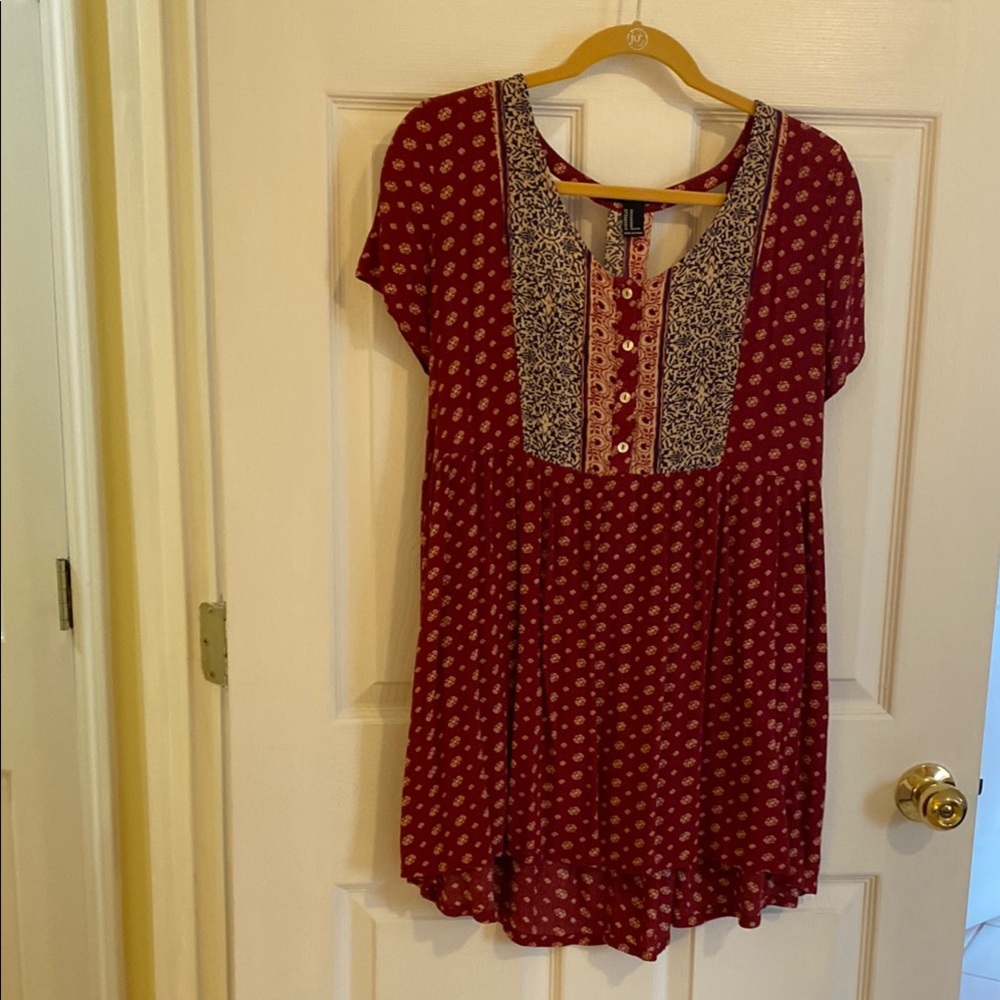 Forever 21 Red Cream Embellished Tunic Dress size Medium